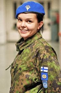 Maria tyyster vaihtoi tanssit maanpuolustukseen | tanssiin Fi