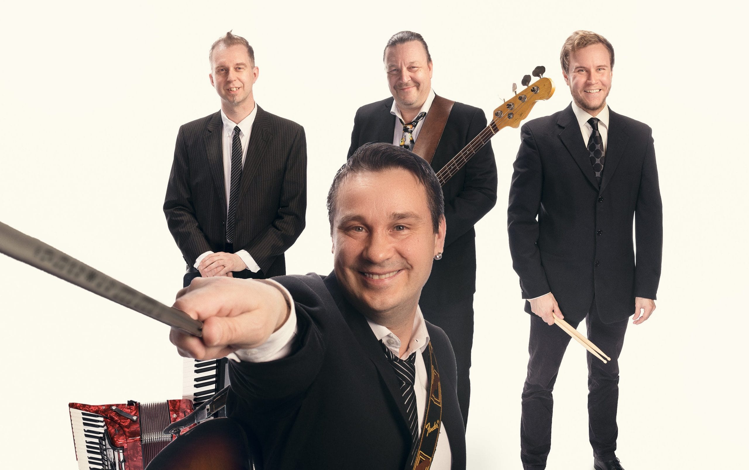 Mika sihvolan orkesteri keikat ja tanssit | tanssiin Fi