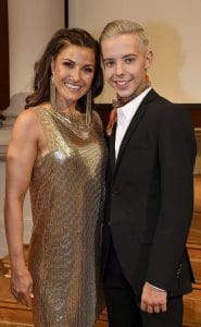 Dannysta musikaali   susanna laine esittää armia | tanssiin Fi