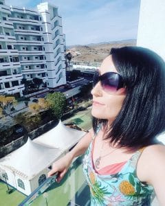 Nina Åkerman Kanarialla Tanssitähdet paistattelevat etelän auringossa huh hellettä onko suomessa mikä keli | tanssiin Fi