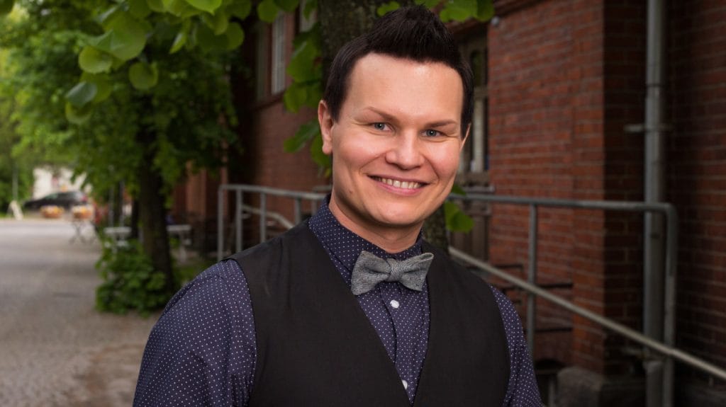 Markku Uhlbäck hymy