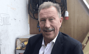 Lasse Hoikka Suurtansseissa