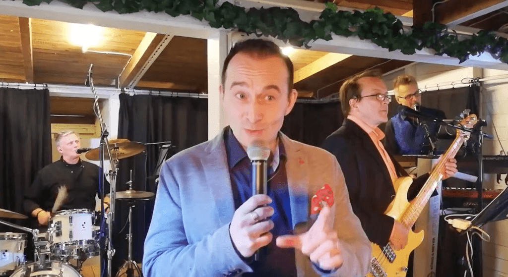 Pasi Kivimäki Littoisten lavalla 30.5.2019