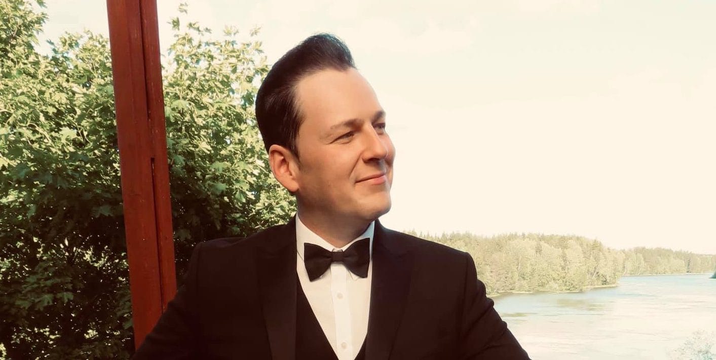 62207317_10216733704688766_7713141396755972096_o Kari hirvonen riemuitsi tytär pääsi ripille katso onnea säteilevä yhteiskuva | tanssiin Fi