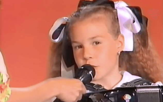 Mona-Liisa Malvalehto Hopeinen Harmonikka 1993 Syöpään 36 vuotiaana kuollut hiihtäjä mona liisa nousiainen oli harmonikkamestari katso videot |