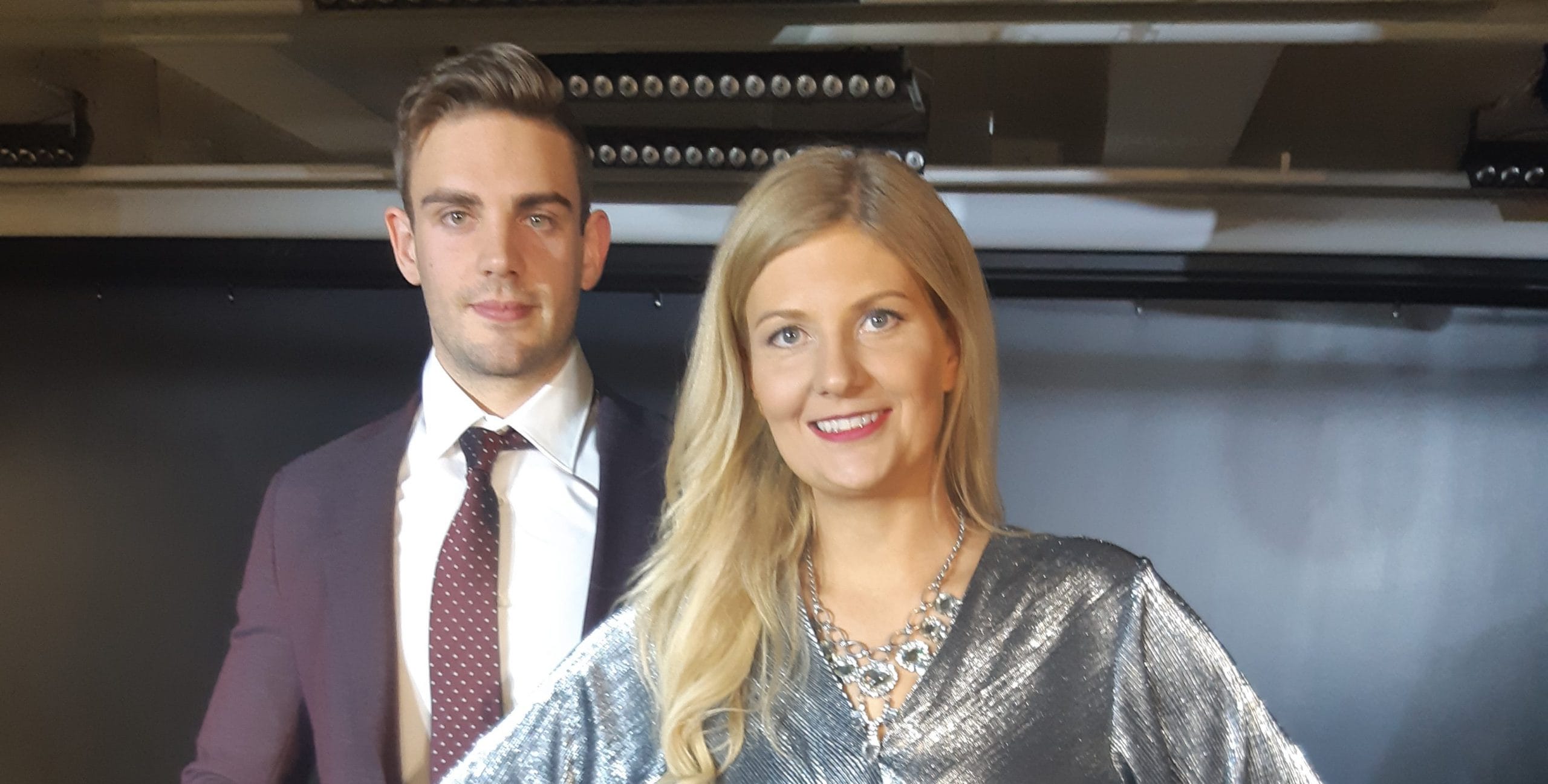 Tangofinalisti yllätti mallina   jännitti muotinäytöstä Äiti käski pitää ryhdin hyvänä | tanssiin Fi