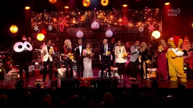 Jättikooste tv joulun musiikkiohjelmista tähtinä jari sillanpää arja koriseva paula koivuniemi | tanssiin Fi