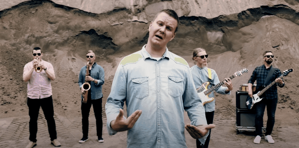 Sinitaivas artikkelikuva