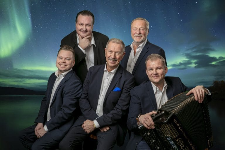 Lasse Hoikka ja Souvarit 2020