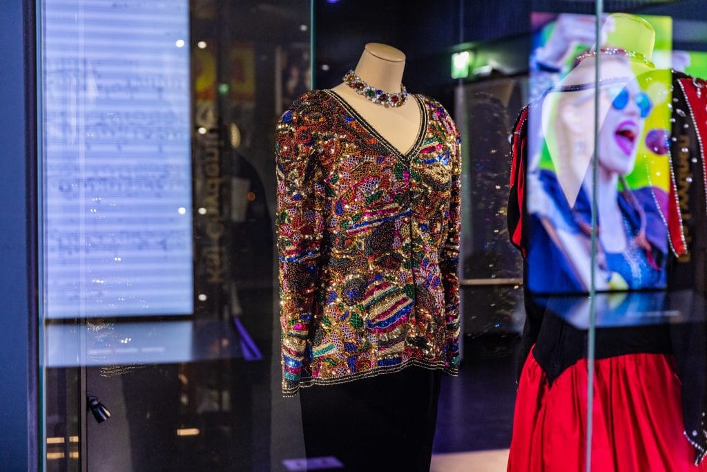 JTP50001 Pave maijanen ja paula koivuniemi pääsivät suomen musiikin kunniagalleriaan katso kuvat | tanssiin Fi