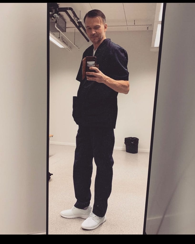 Timo Pelander hoitaja Finlanders tähti vaihtoi alaa timo pelander opiskelee sairaanhoitajaksi korona pysäytti elämän junan | tanssiin Fi