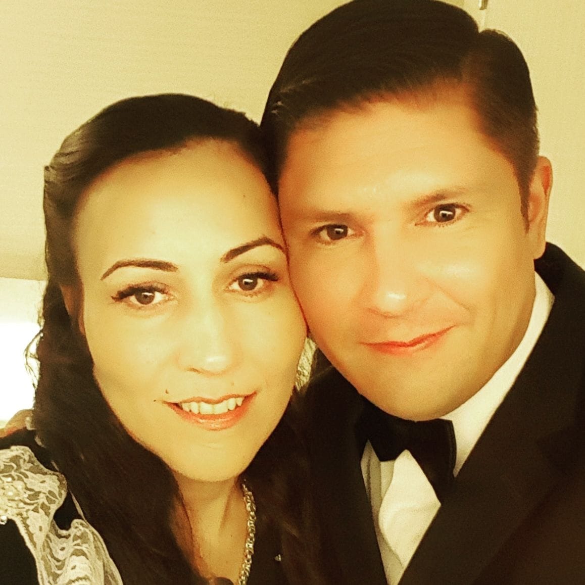 Hopeahäät Leif lindeman juhlii ja kiittää marika vaimoaan olet rakkauteni ja paras kaverini | tanssiin Fi