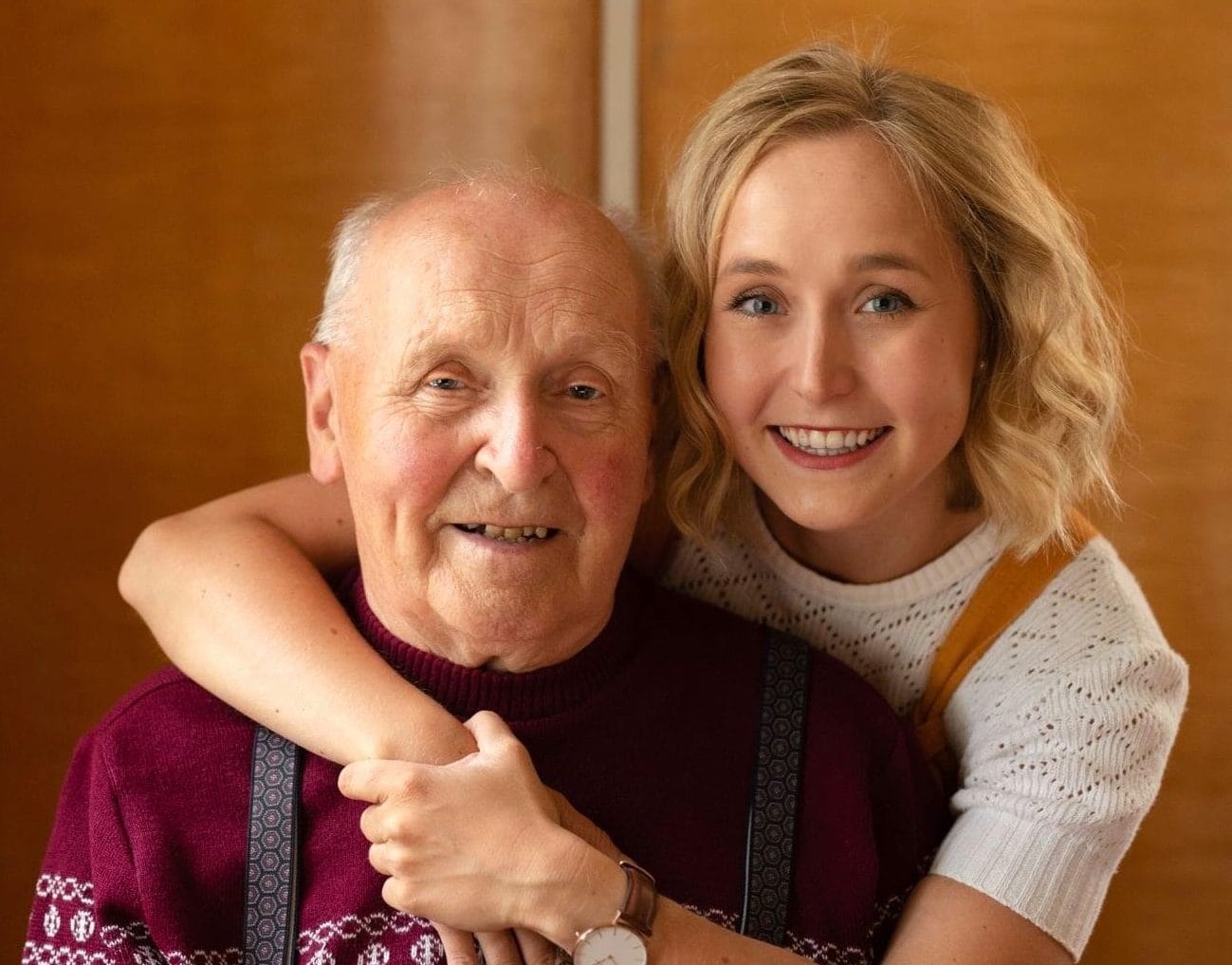 Lotta ja pappa 2022 Suuttunut lotta suree uhkaa menettää jorma pappansa omaishoitajuuden kuka pitää papasta huolen | tanssiin Fi