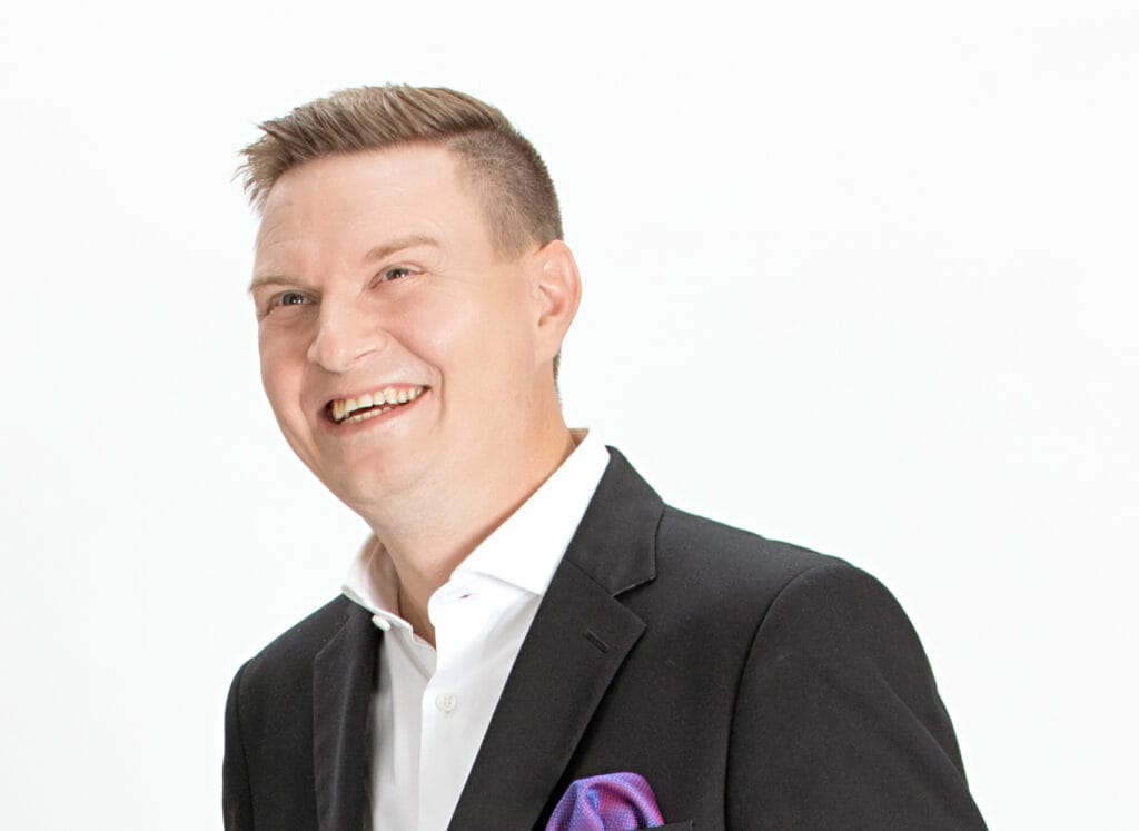 Jukka Hallikainen hymy