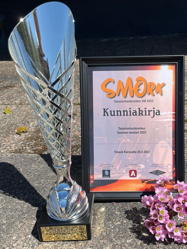 Smork palkinnot Suora tv lähetys meni pipariksi tanssiorkestereiden sm kulta jäi jakamatta | tanssiin Fi