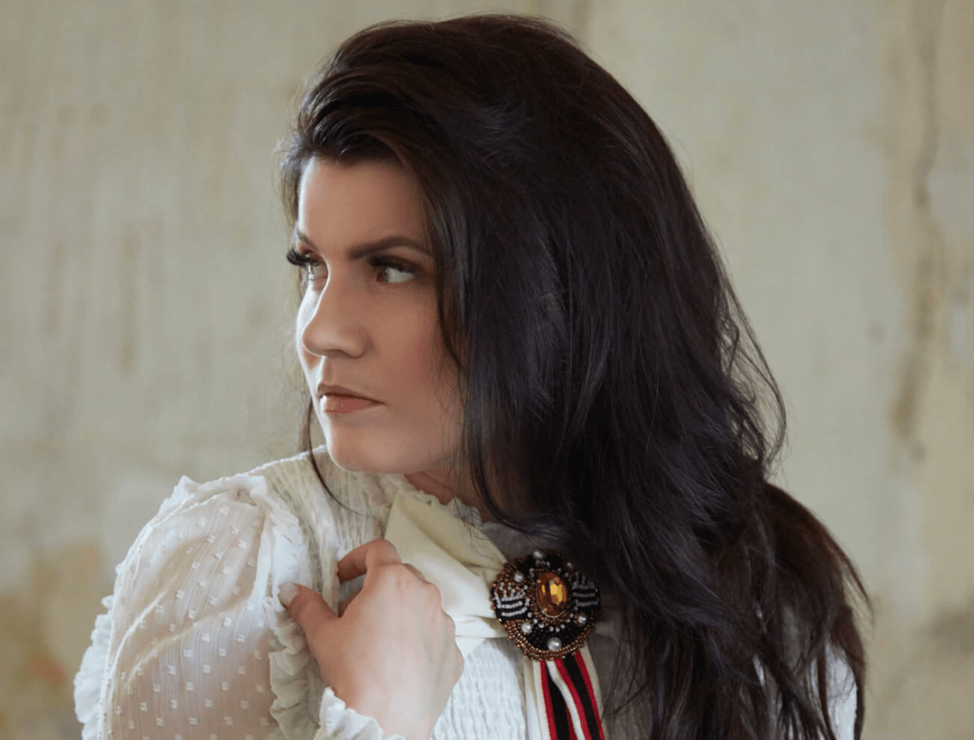 Suvi teräsniskalta ikäviä uutisia meen nyt hiljaa murjottamaan itsekseni | tanssiin Fi