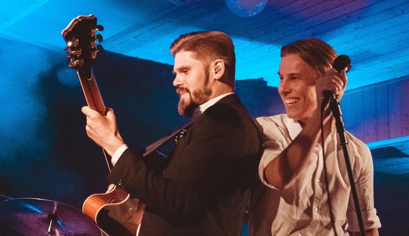 Komioiden alkuperäisjäsen jättää orkesterin on ollut kunnia soittaa kanssanne | tanssiin Fi