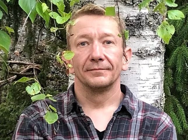 Riipaiseva tilitys simo silmu ryyppäsi 5 vuotta putkeen  on yhä koukussa tupakkaan | tanssiin Fi