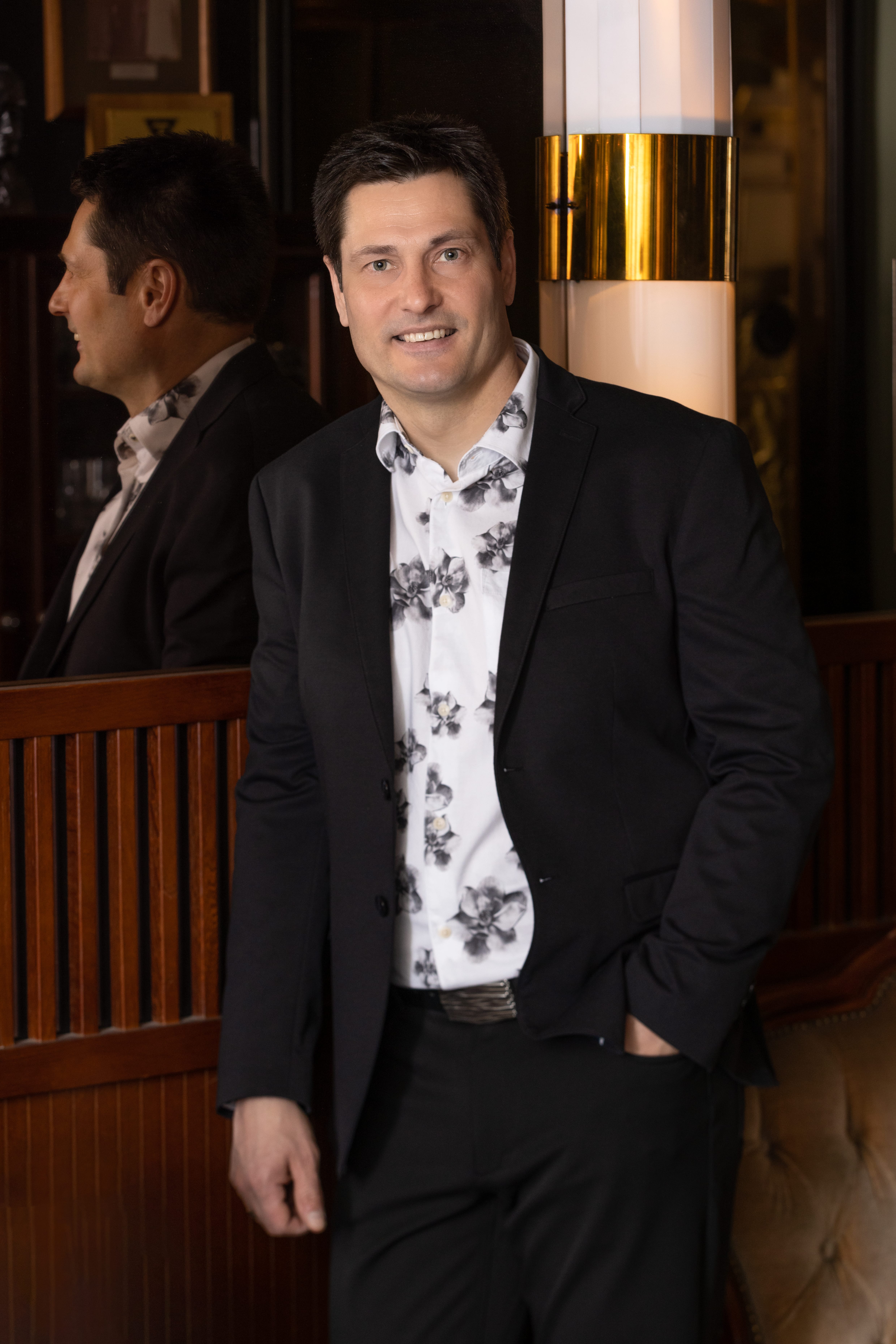 Tomi markkola lauloi korvamadon iloinen kesärallatus saa hymyn tanssijan kasvoille | tanssiin Fi