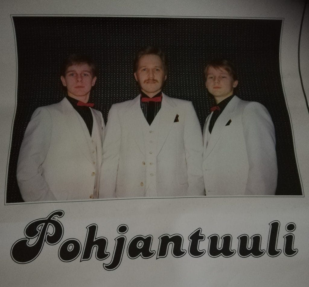 Taloja vaimonsa kanssa rakentava pekka vaattovaara on tanssittanut jo 50 vuotta en osaa olla jouten | tanssiin Fi