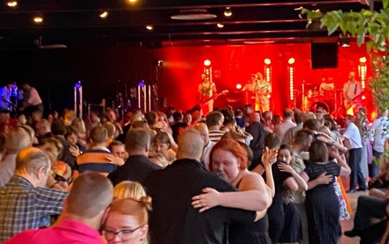 Tanssi juhannus 2023