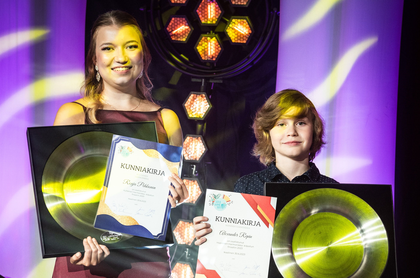Ronja Pehkonen ja Alexander Repin Kultainen Harmonikka Ronja Pehkonen ja Alexander Repin Kultainen Harmonikka