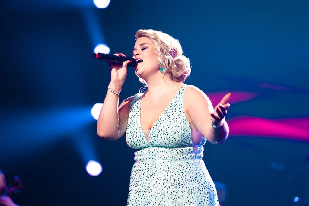 Kanttori ja tangonuori voittoon Charlotta saari ja pasi flodström veivät tangokruunut tiukassa kisassa | tanssiin Fi