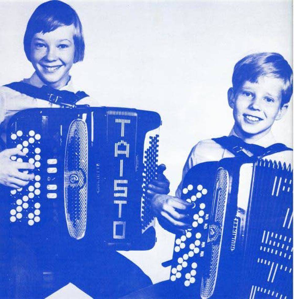 Jyrki nurminen nappasi saija varjuksen exän riveihinsä  upi on kosketinlegenda | tanssiin Fi