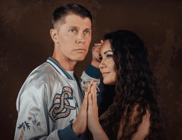 Saija tuupanen sai soiton ex duettopariltaan ja päätyi puhaltamaan kultapölyä romanttiseen lattariin | tanssiin Fi