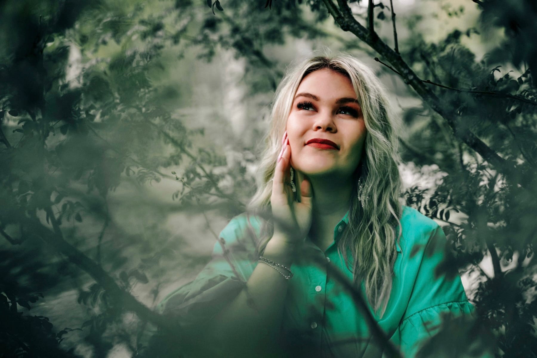 Charlotta saari levytti voimabiisin ihmisyydestä annetaan elämän viedä | tanssiin Fi