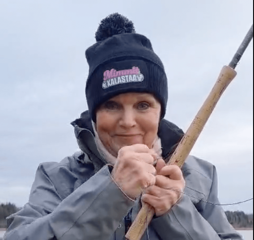 Katri helena tarttui kalakaverinsa vapaan  video | tanssiin Fi