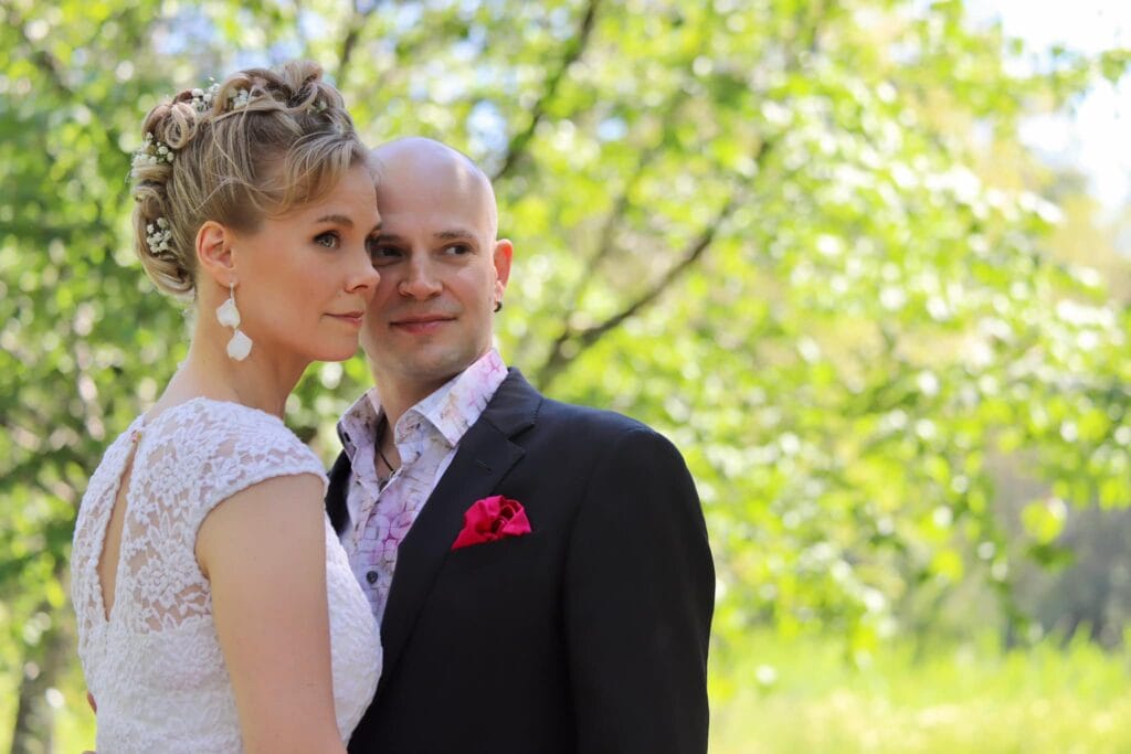 Ulpu Jarva ja Joonas Almila hääkuva 2024