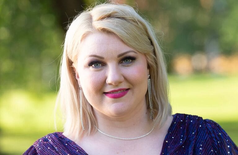 Johanna Tuominen vakavampi ilme