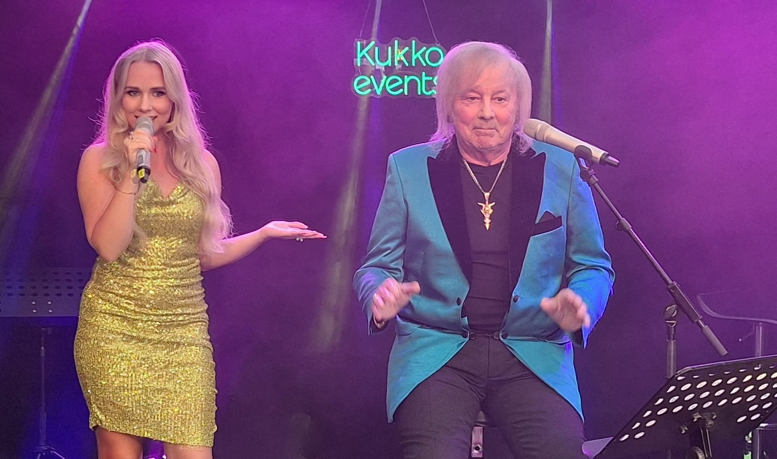 Danny duetoi helminsä kanssa hellästi espanjassa pelottiko sua helvetisti  katso video | tanssiin Fi