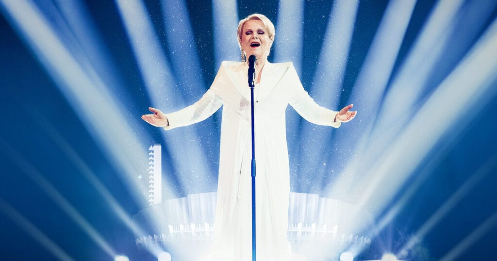 katri helena, olympiastadion, lava, valo, konsertti, puku, 2025