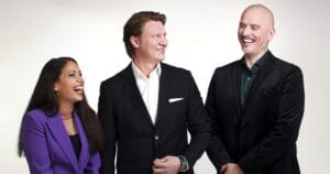 diili_kausi_5_johtoryhma_ryhmakuva_03_kuvaaja_mojo_erametsa