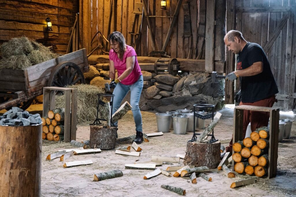 Eija Kantola Farmi Eija kantola on pahoillaan kritisoin typerästi | tanssiin Fi