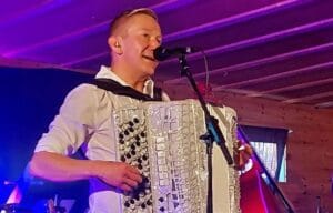 Simo SIlmu haitari lava Yölintu