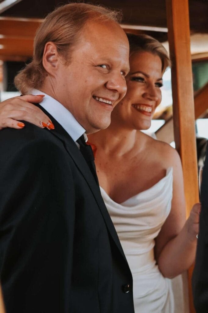 Jani ja Johanna Helenius Harmonikkataiteilija jani helenius meni naimisiin katso hääkuva | tanssiin Fi