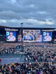 Katri helena stadion 2 |