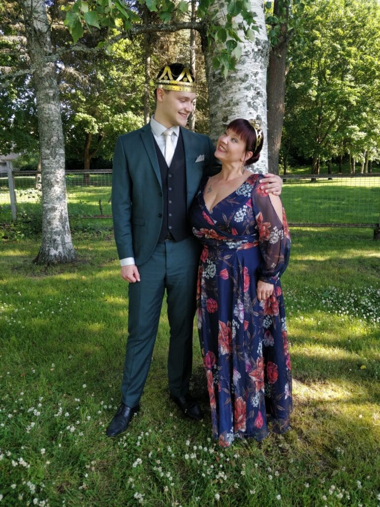 Veeti Tikkanen ja Hanna Hirvonen 2025 Kuva Titta Holanne Tangokuningatar haluaa pienentää rintansa | tanssiin Fi