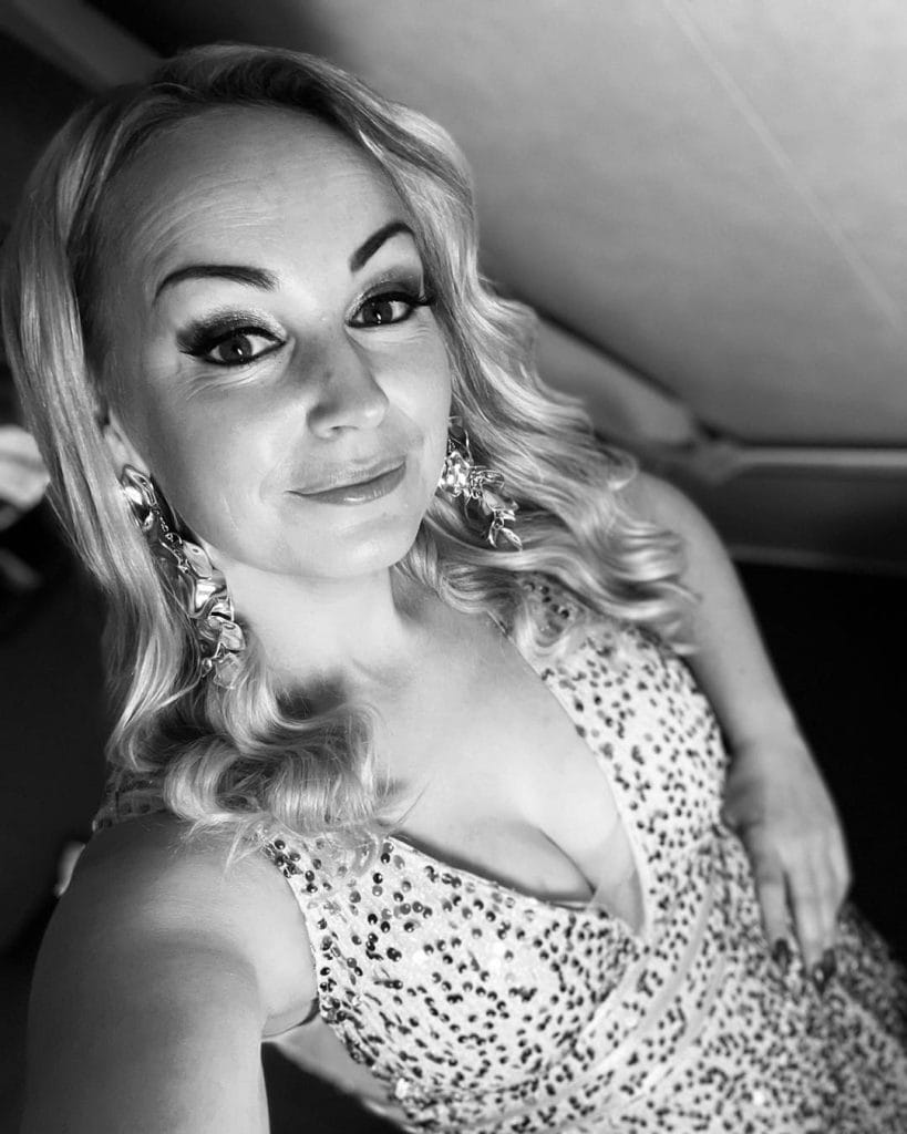 Pirita Niemenmaa mv, tangokuningatar