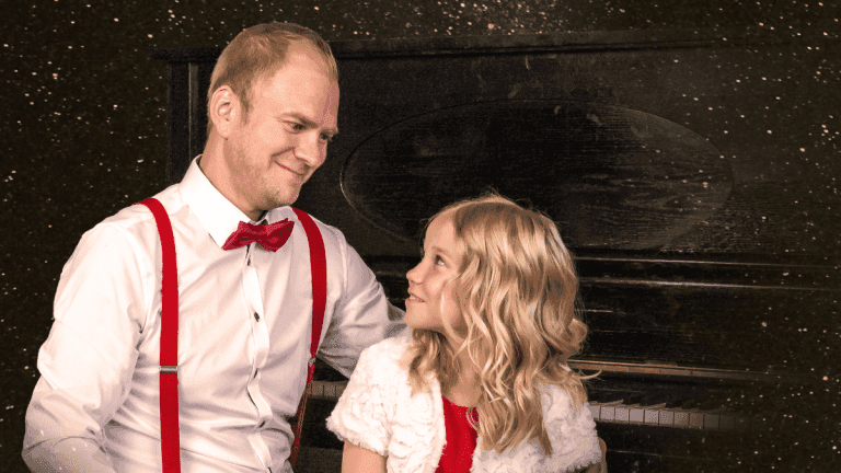 Mikko mäkeläinen levytti emelian 9 kanssa uuden joululaulun  isä ja tytär koskettavat jälleen | tanssiin Fi