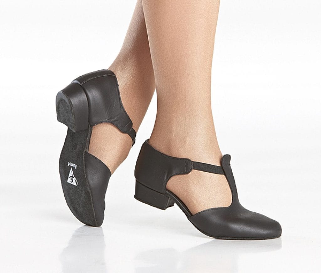 Lavatanssien etiketti  suuri opas ensikertalaiselle ja kokeneelle näin käyttäydyt tanssilavalla | tanssiin Fi