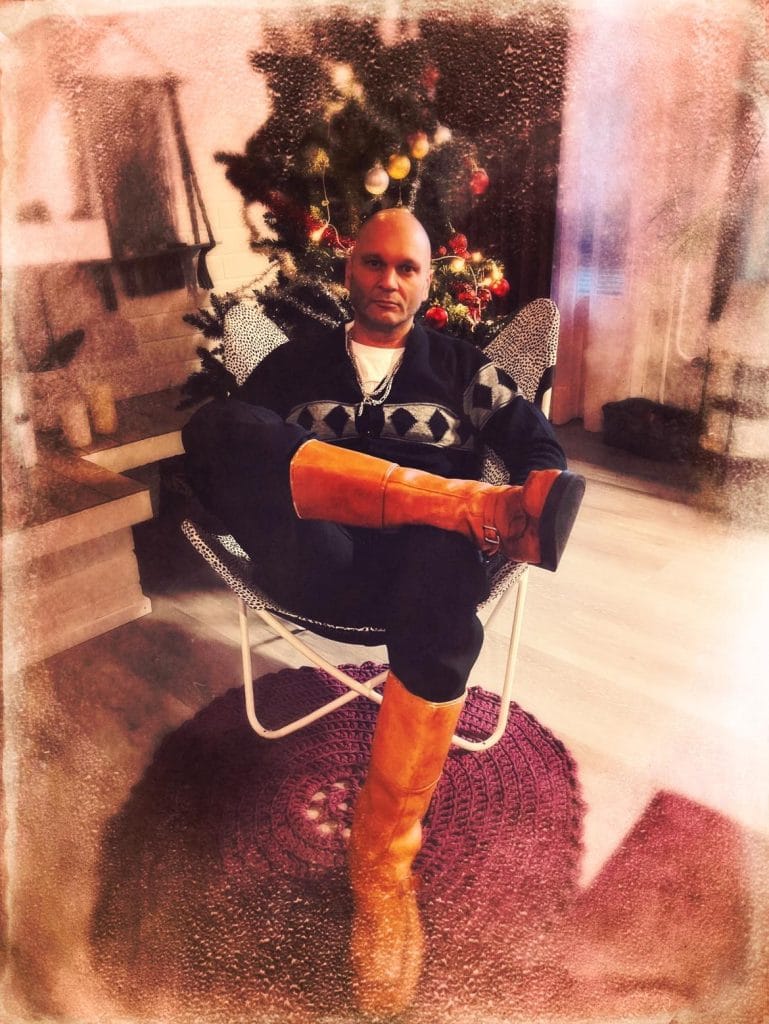 Dimitri keiski yllättävä jouluherkku  kuuntele herkät lauluvideot | tanssiin Fi