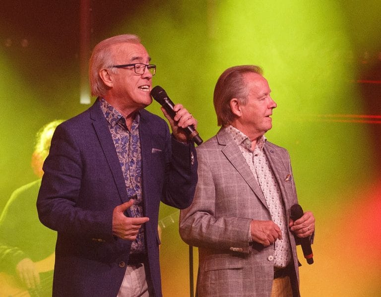 Matti ja teppo tekivät odotetun paluun sairausvuosien jälkeen  uutuuskappaleen menestys yllättää | tanssiin Fi