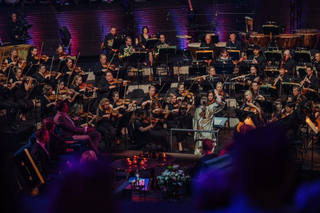 Tv joulu on musiikkia tulvillaan  katso tästä konserttien jättikooste | tanssiin Fi