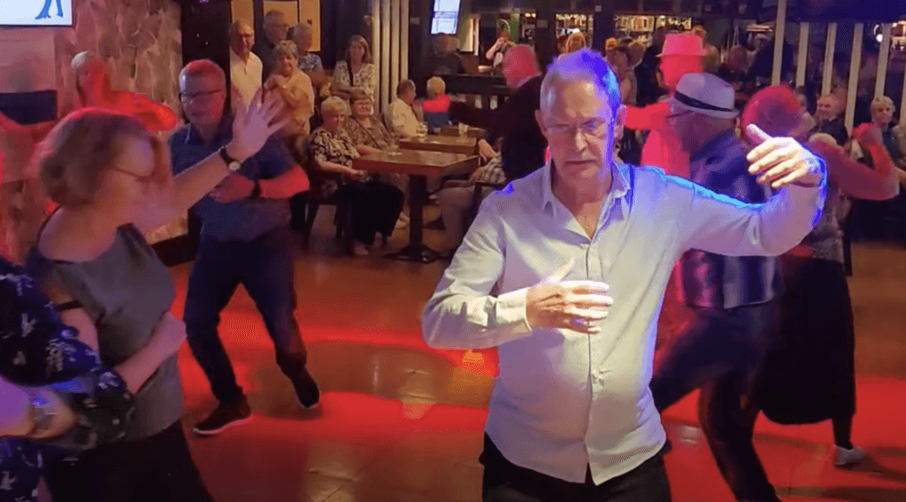 Tältä näyttää ilmatango kanarialla  video tanssikisasta | tanssiin Fi