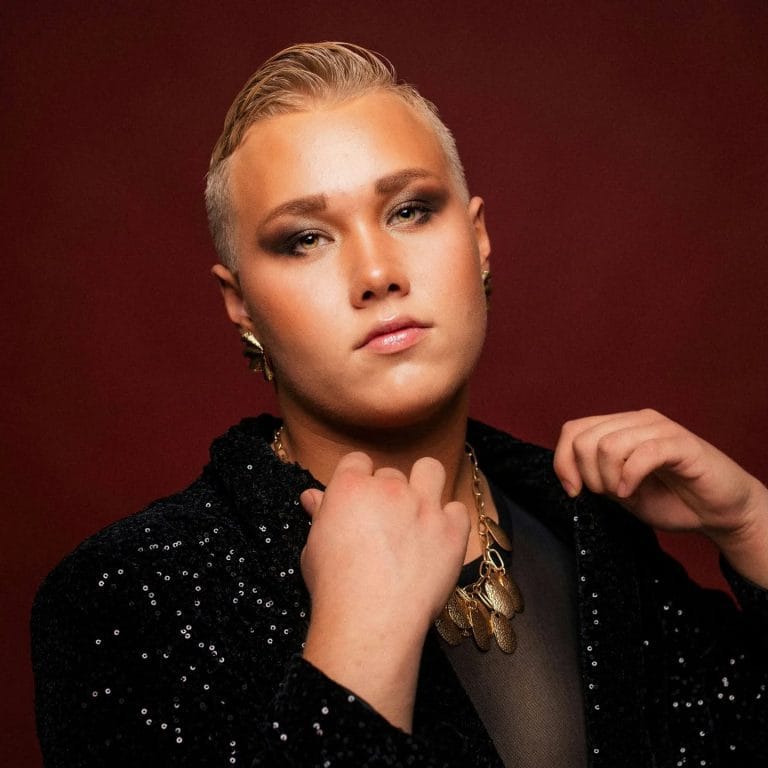 Oliver Rosenholm.webp The voice oliver hullu vuosi muutti mun elämän julkaisi isoja uutisia | tanssiin Fi