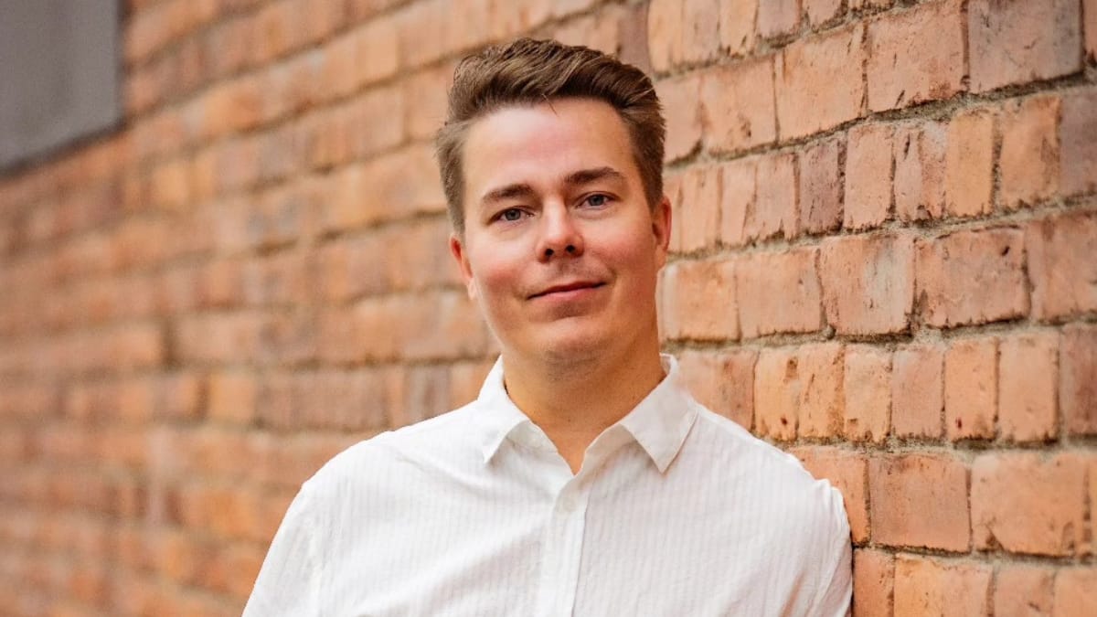 Iskelmätähden vauvalaulut hellyttävät  katso jukka katajalan videot | tanssiin Fi